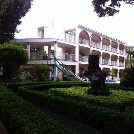 Plaza Venecia Hotel San Juan del Río Exterior foto